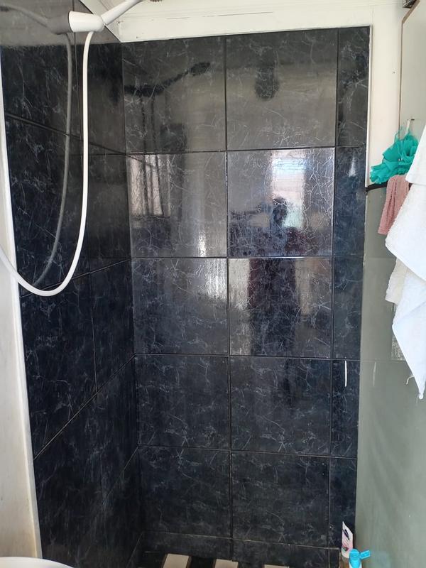 2 Bedroom Property for Sale in Pelikan Park Western Cape